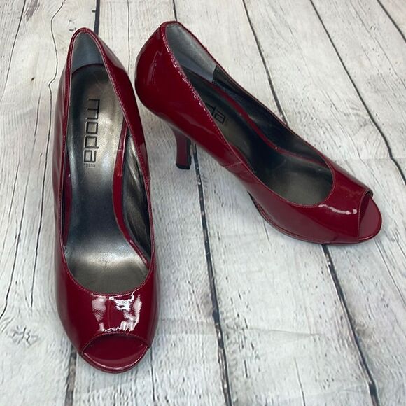 Moda Spana Red High Heel Shoes Size 9M - Picture 1 of 7